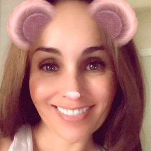 Meet your Posher, Charmaine